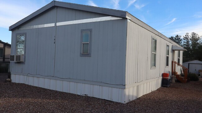 Building Photo - NICE MANUFACTURED HOME!