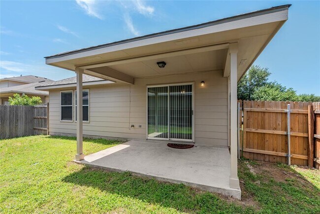 Building Photo - 152 Grazing Horse Ln