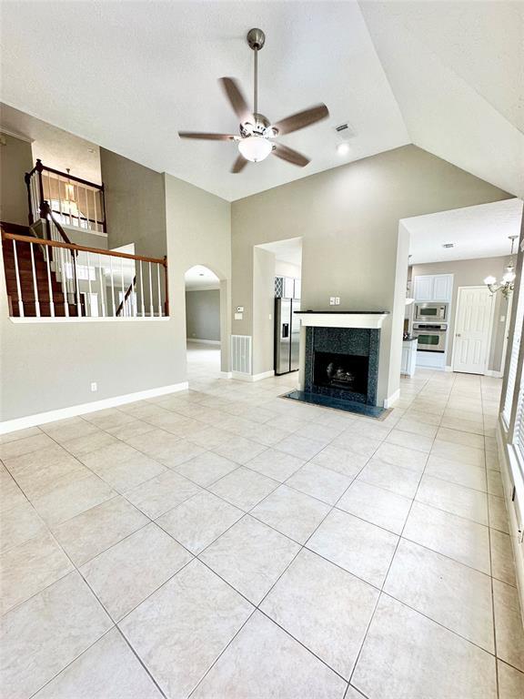 Building Photo - 14503 Redwood Bend Trail