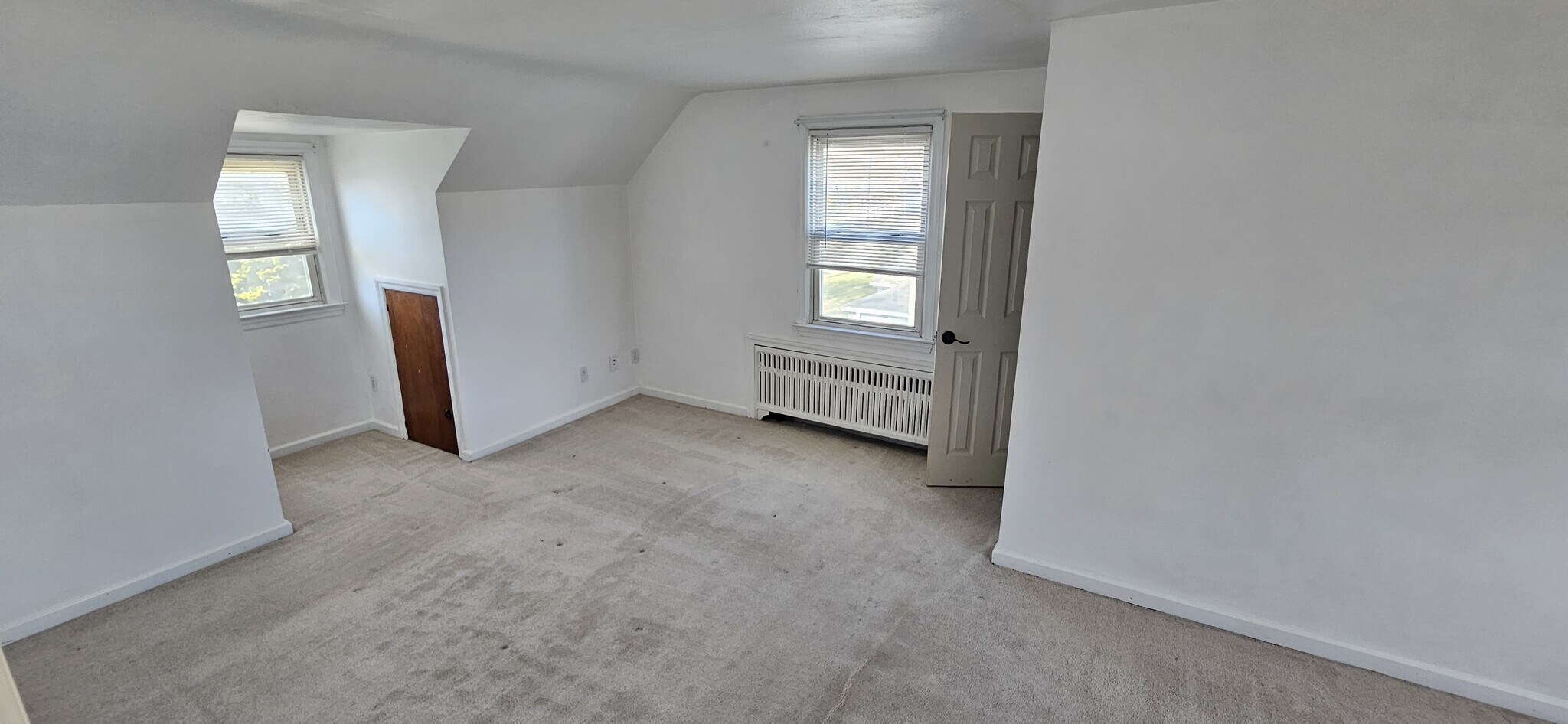 Building Photo - 421 Myrtle Ave