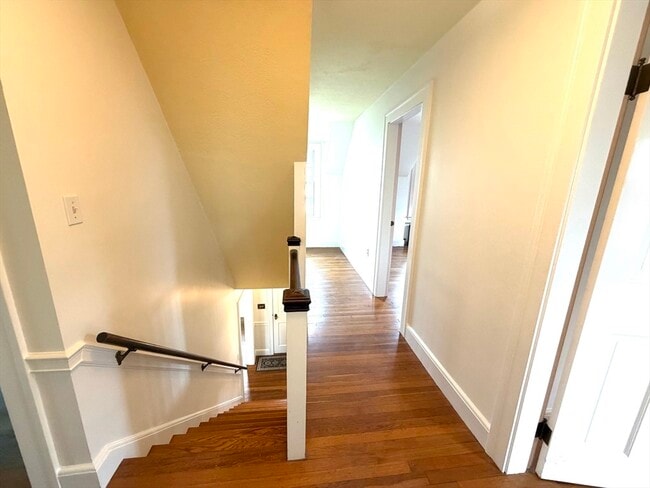 Building Photo - 15 Glenburn Rd