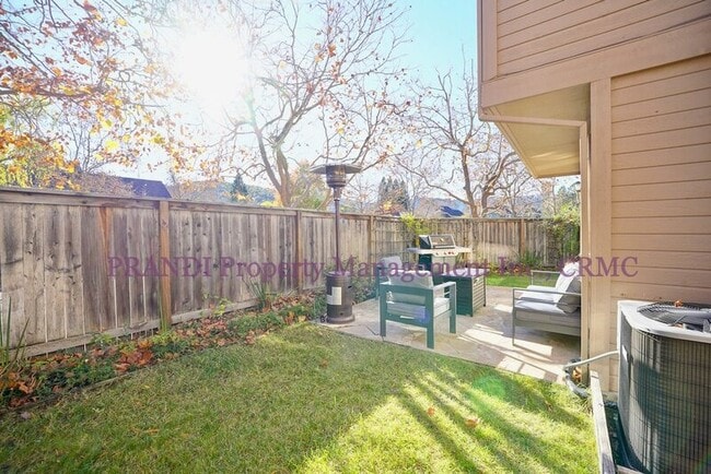 Building Photo - 134 Ignacio Valley Cir