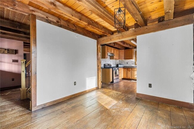 Building Photo - 30 Hungerford Rd