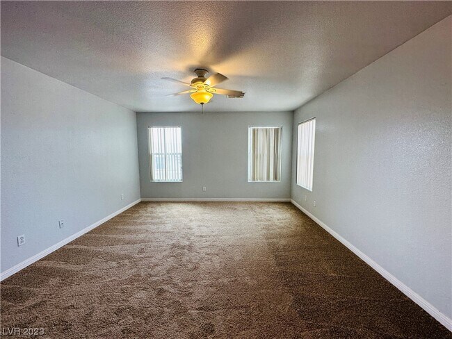 Building Photo - 2617 Rainbow Cactus Ct