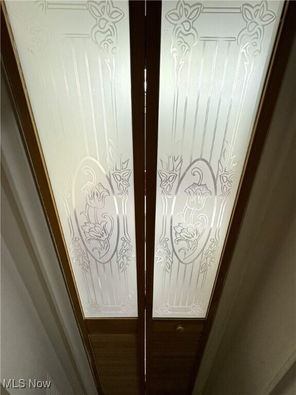 Building Photo - 11820 Edgewater Dr