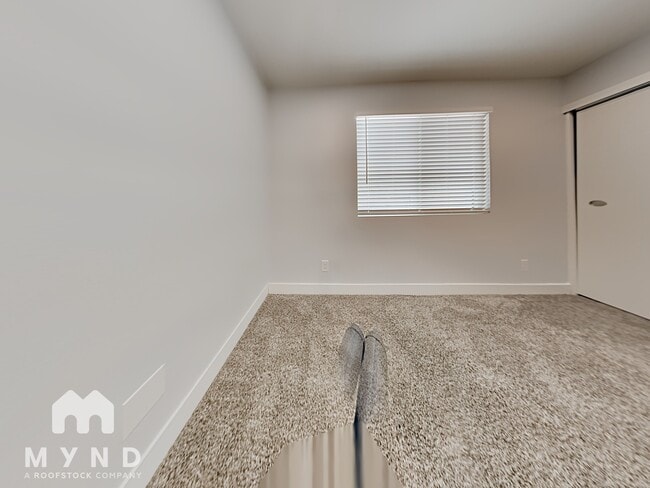 Building Photo - 2528 E Hermosa Dr