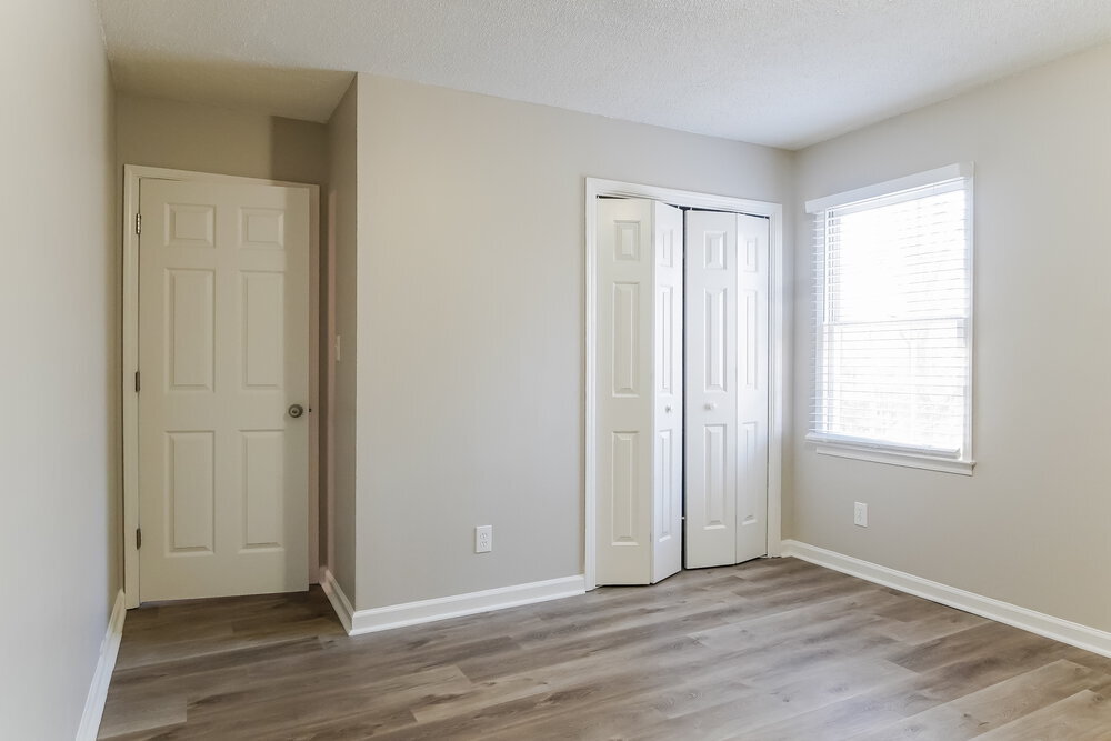 Building Photo - 2981 Sutton Dr SW