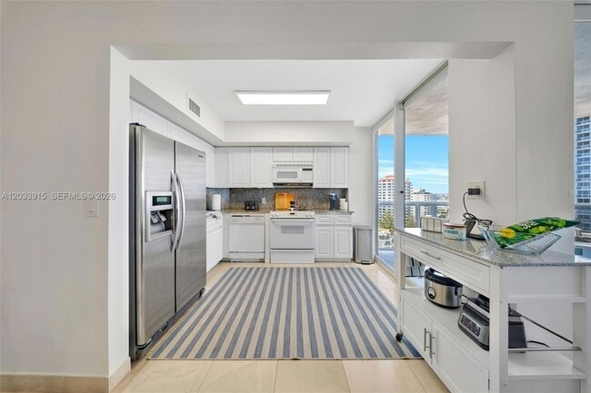 Building Photo - 6301 Collins Ave
