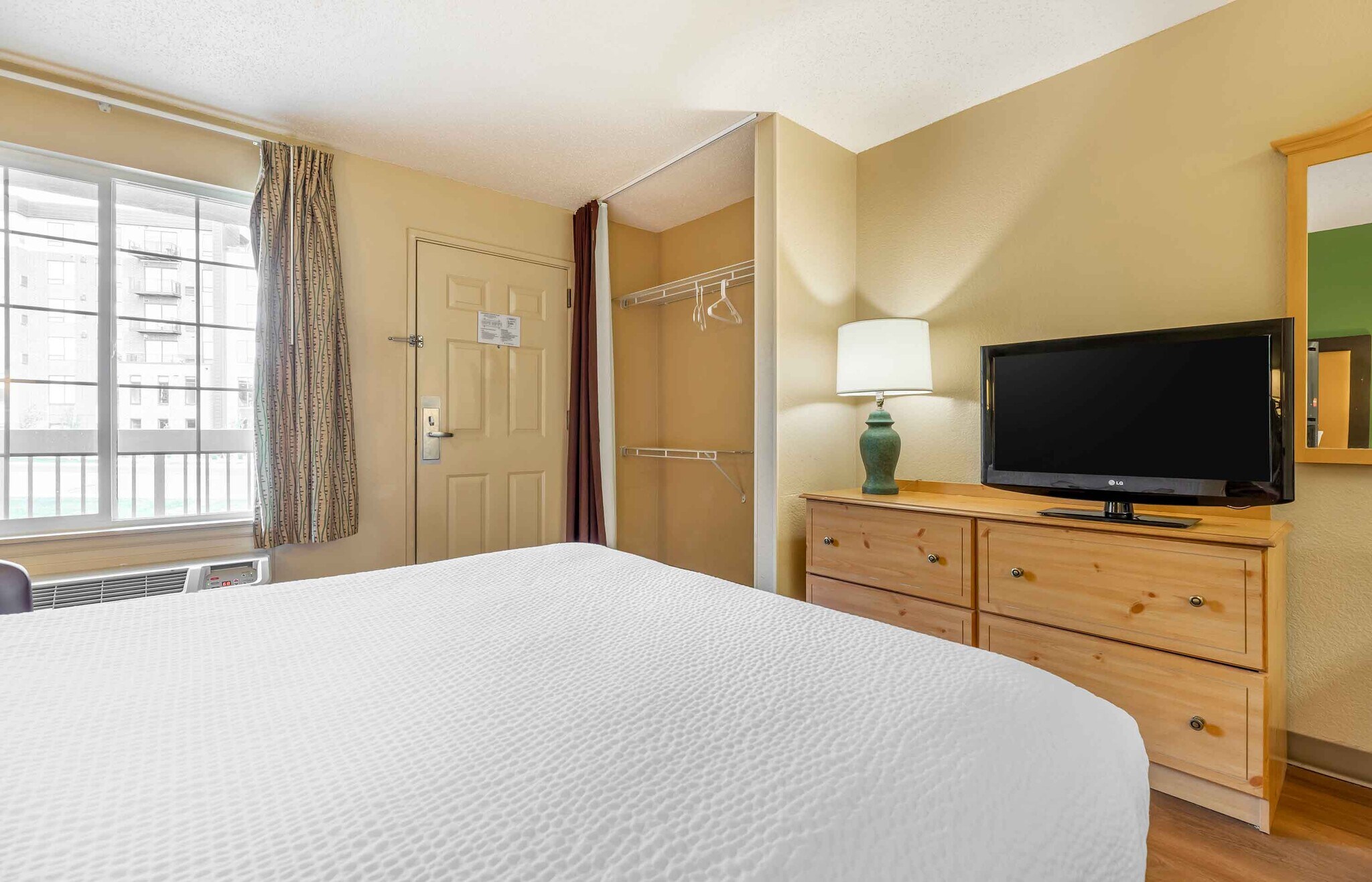 Building Photo - Furnished Studio-Denver - Tech Center South - Inverness