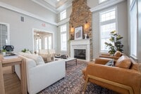 Building Photo - Sugar Run at New Albany