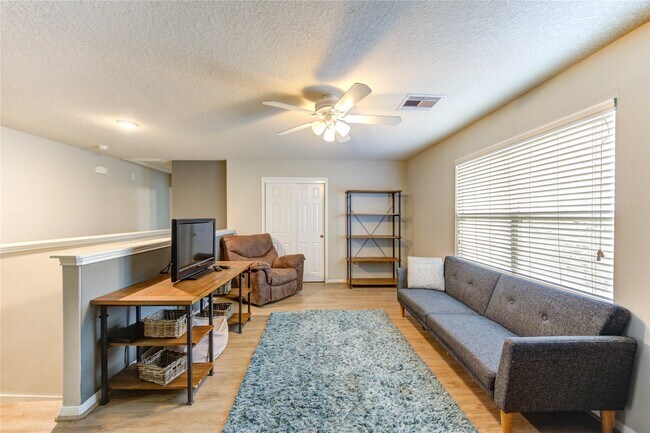 Building Photo - 2351 Urban Forest Ct