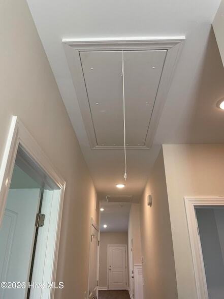 Building Photo - 4229 Laurel Rdg Dr