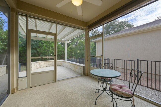 Building Photo - 603 Martin Creek Ln