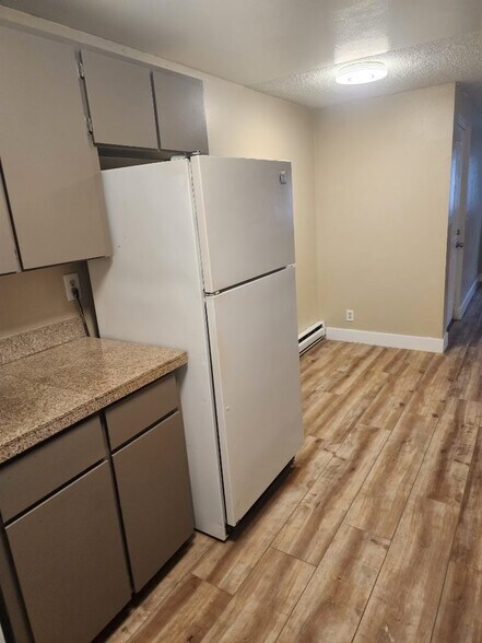 Building Photo - 2808 E Everett Ave