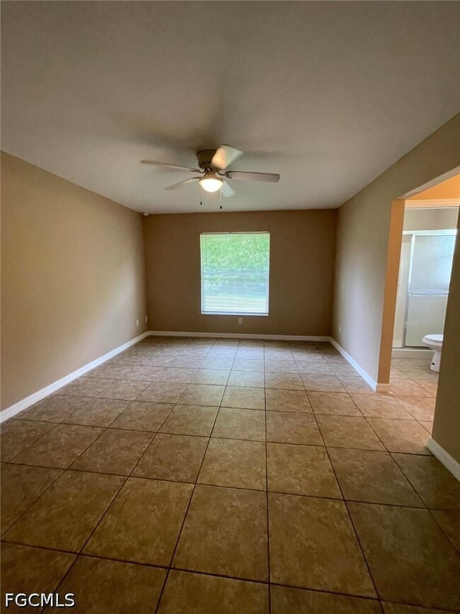 Building Photo - 906 Cape Coral Pkwy W