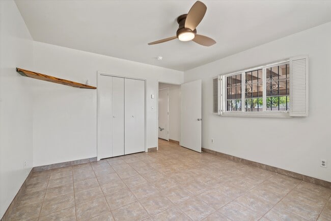 Building Photo - 2348 E Drachman St