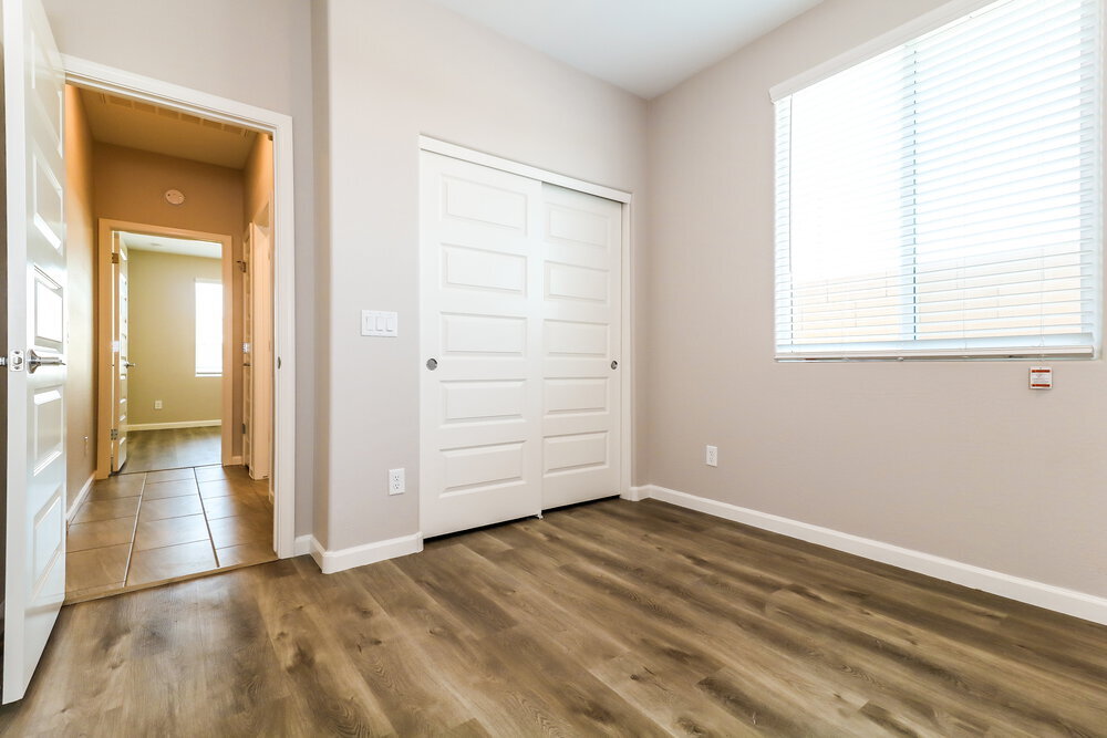 Building Photo - 20251 W Buchanan St