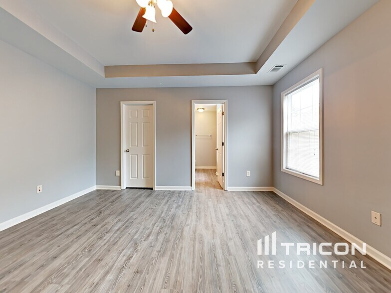 Building Photo - 640 Fairgreen Trail