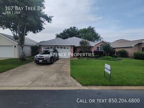 Building Photo - 107 Bay Tree Dr