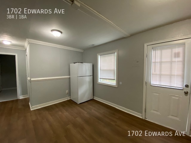 Building Photo - Updated 3 bed 1 bath home in Southside