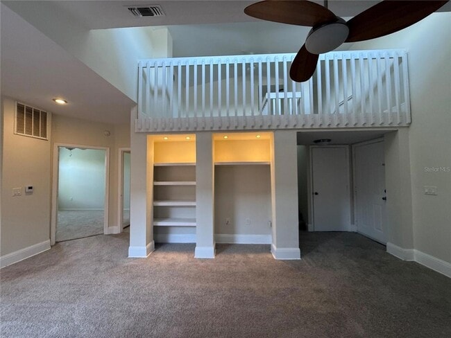 Building Photo - 122 Vista Verdi Cir