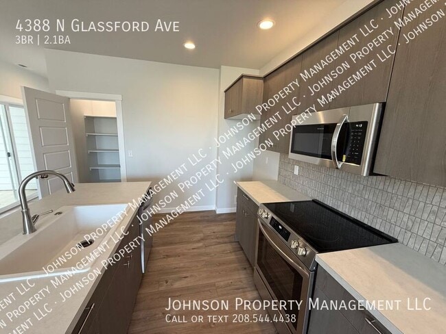 Building Photo - 4388 N Glassford Ave