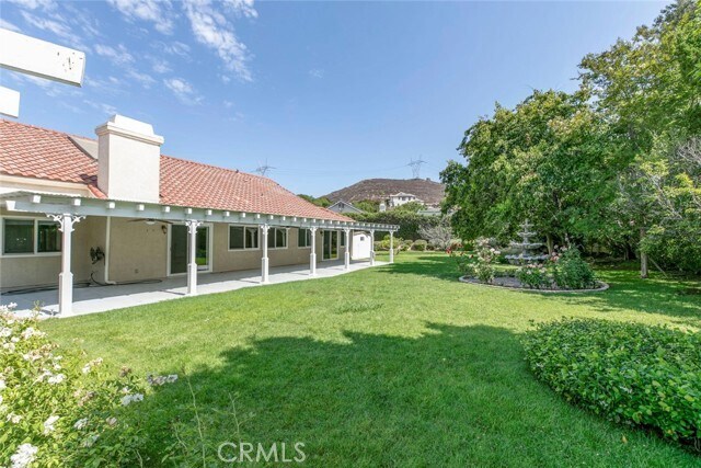 Building Photo - 10928 Meseta Dr