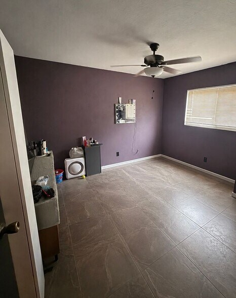 Building Photo - 52389 Las Palmas St