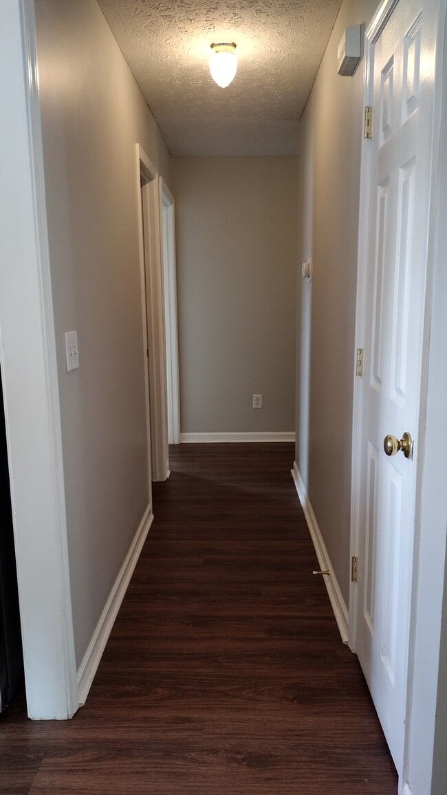 Building Photo - 921 Pebble Beach Cir