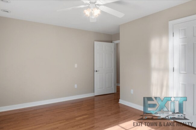 Building Photo - Pristine 3 Bedroom 2 Bath Home in Tanglewo...