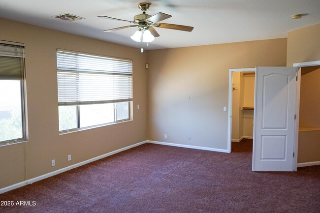 Building Photo - 541 N Danielson Way