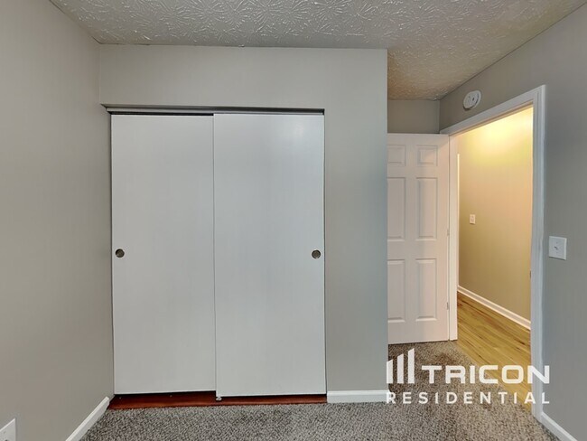 Building Photo - 138 Oak Grove Pl