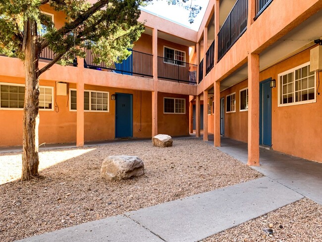 Interior Photo - Casa Del Arroyo Apartments