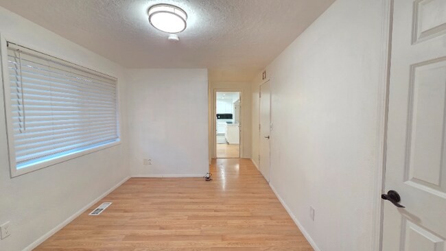 Building Photo - 2307 Tulane St