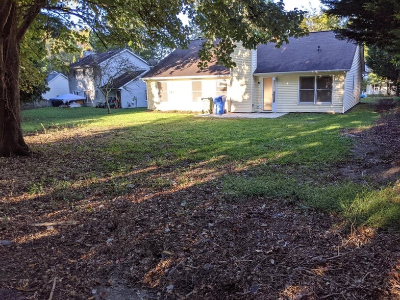 Building Photo - 1512 Kempsey Cir