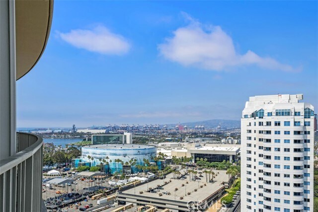 Building Photo - 700 E Ocean Blvd