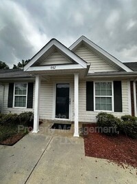 Building Photo - 442 Flowing Creek Dr