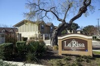 Building Photo - 800 Babcock Rd