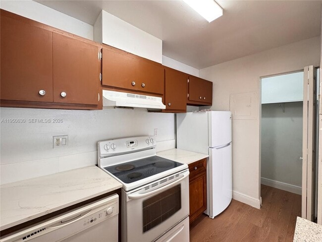 Building Photo - 4154 NW 79th Ave