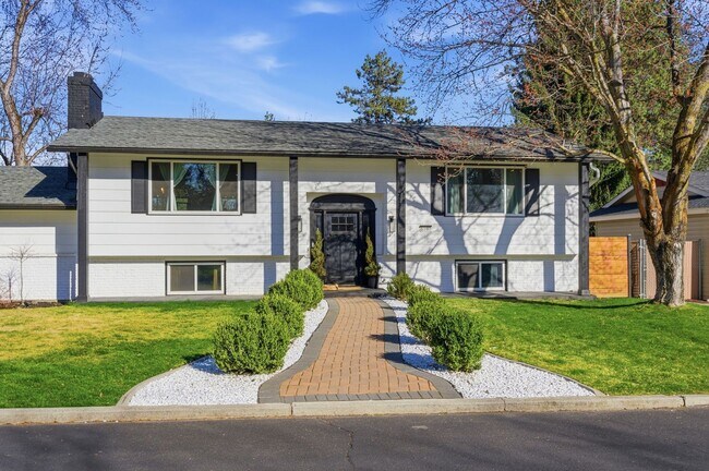 Building Photo - Stunning Fully Renovated 4BR + Bonus on Spokane's South Hill - Chef's Kitchen, 2-Car Garage & Bac...