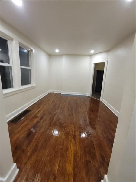 Building Photo - 3568 Beechwood Blvd