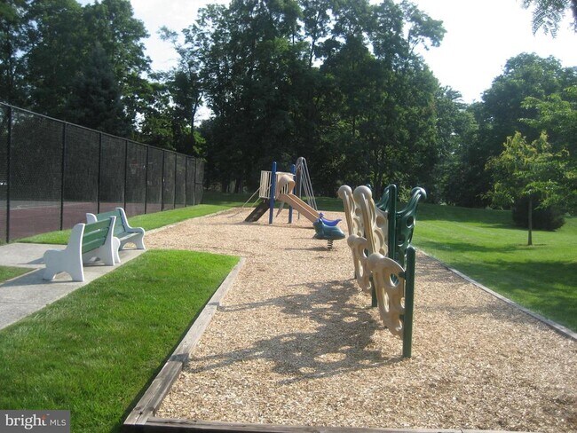 Building Photo - 50 Ramsgate Ct