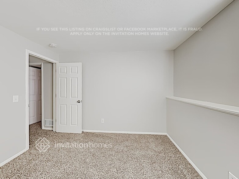 Building Photo - 9660 W 105th Ave