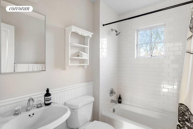 Building Photo - 201 Harbor Watch Ct