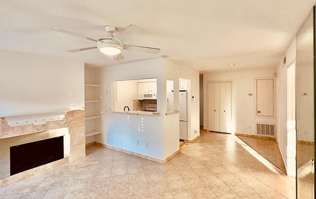 Building Photo - 2333 Bering Dr