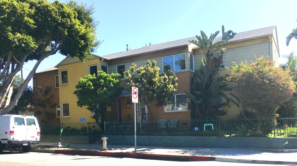 Exterior - 2010 Virginia Ave