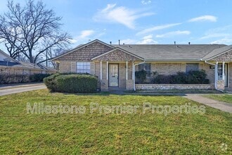 Building Photo - 1904 W Shields Dr