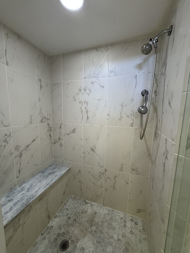 Building Photo - 137 Sportsman Rd