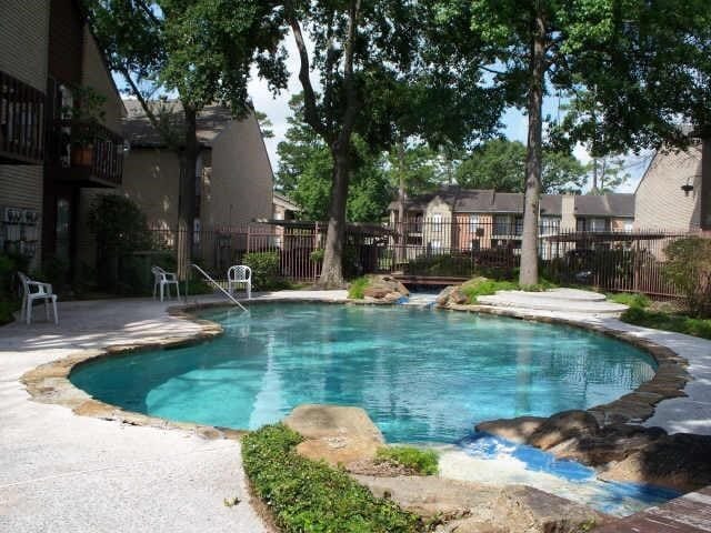 Building Photo - 12905 Woodforest Blvd