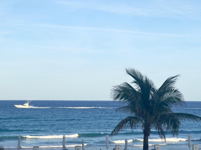 Building Photo - 3546 S Ocean Blvd